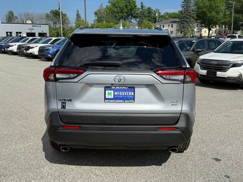 Used 2025 Toyota RAV4 XLE AWD/4WD image 7