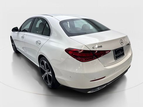 Used 2025 Mercedes-Benz C 300 Sedan image 9