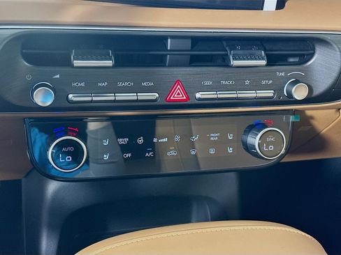 New 2026 Hyundai Palisade Calligraphy FWD image 14