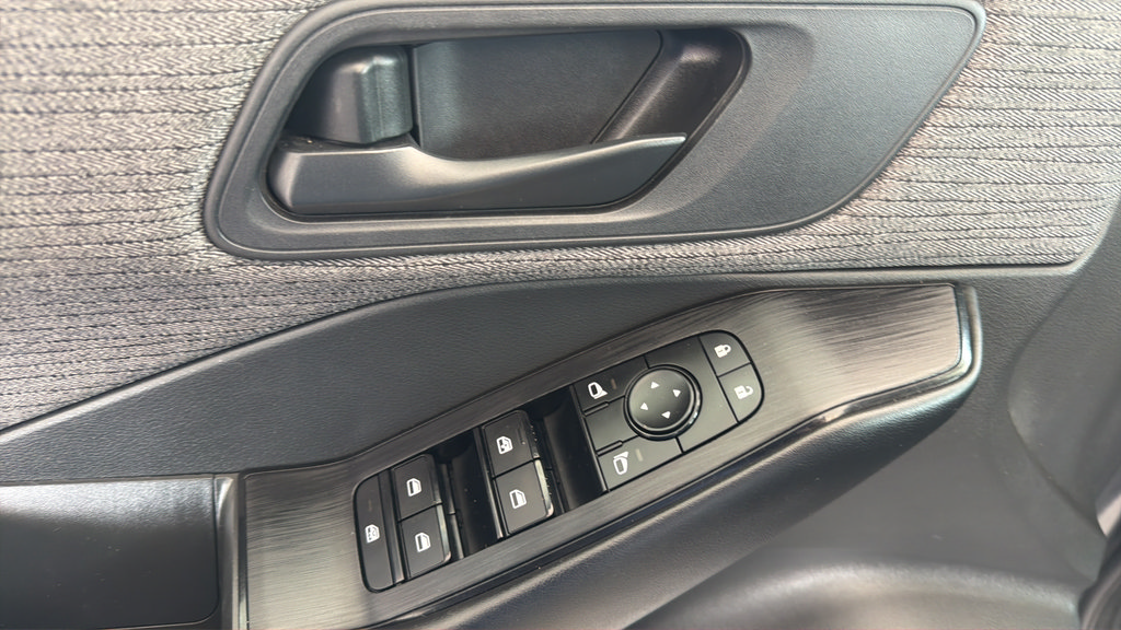 Certified 2023 Nissan Rogue S AWD/4WD image 22