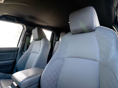 Used 2025 Toyota Tacoma SR5 AWD/4WD image 6