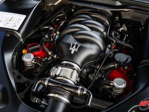 Used 2013 Maserati GranTurismo Sport image 79