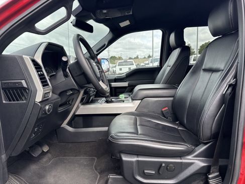 Used 2020 Ford F150 Lariat image 10