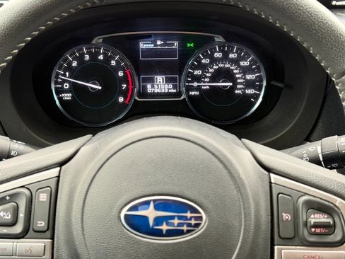 Used 2017 Subaru Forester 2.5i Limited image 11
