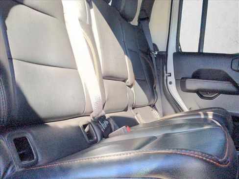 Used 2022 Jeep Gladiator Mojave w/ LED Lighting Group image 20