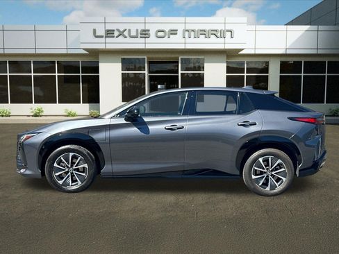 Certified 2023 Lexus RZ 450e Premium w/ Technology Package AWD/4WD image 2