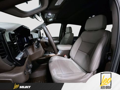 Used 2025 Chevrolet Silverado 3500 LT w/ Z71 Chrome Sport Edition AWD/4WD image 25