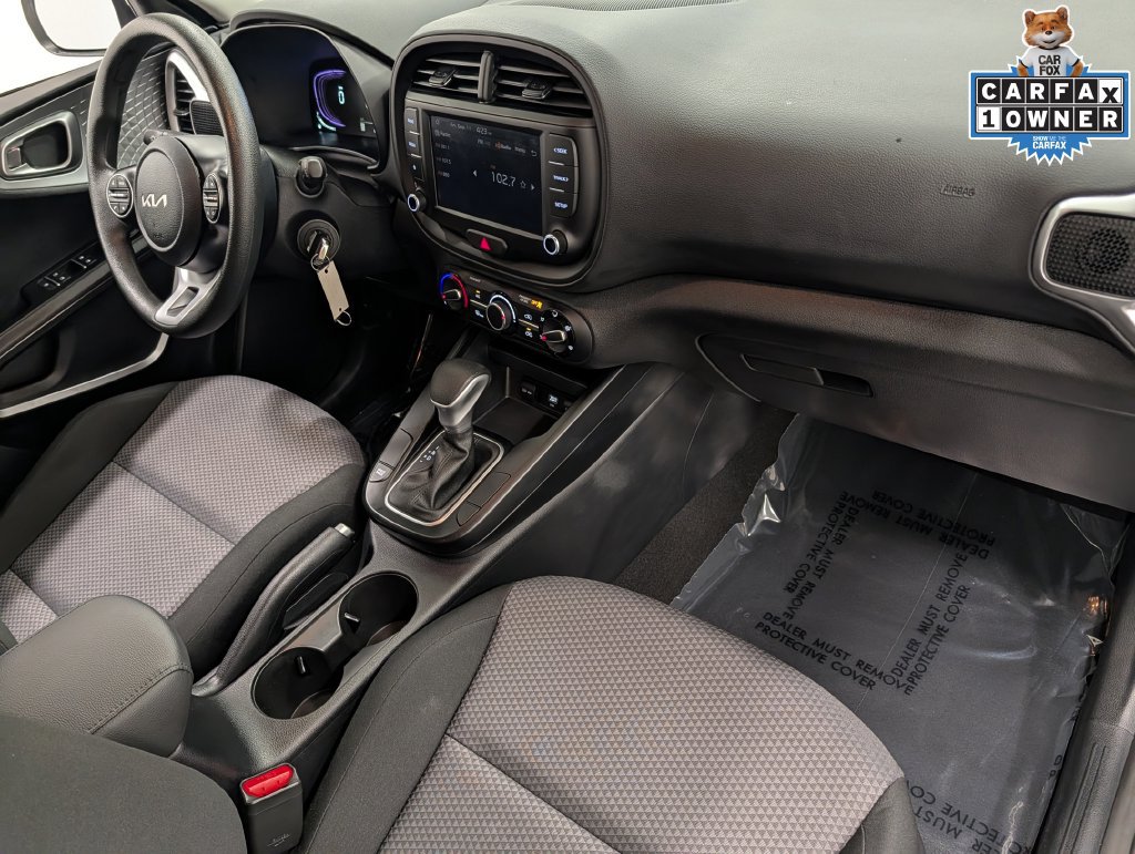 Certified 2025 Kia Soul LX FWD image 37