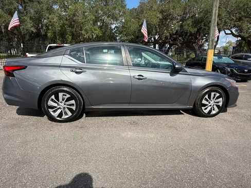 Used 2019 Nissan Altima 2.5 S FWD image 7
