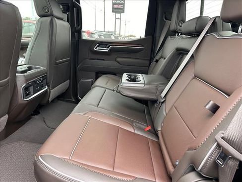 New 2026 GMC Sierra 1500 Denali w/ Denali Reserve Package AWD/4WD image 23