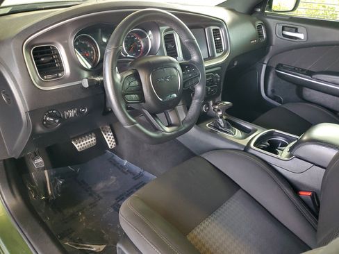 Used 2020 Dodge Charger Scat Pack RWD image 17