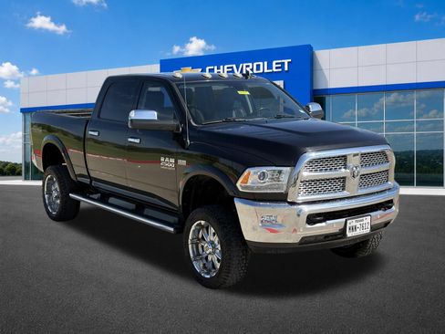 Used 2018 RAM 2500 Laramie w/ Off Road Package AWD/4WD image 11