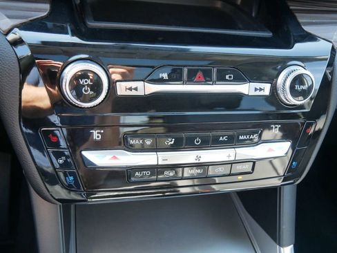 Certified 2021 Ford Explorer Limited w/ Equipment Group 301A AWD/4WD image 23