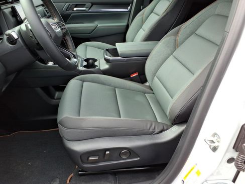 New 2026 GMC Terrain AT4 w/ Convenience Package III image 13