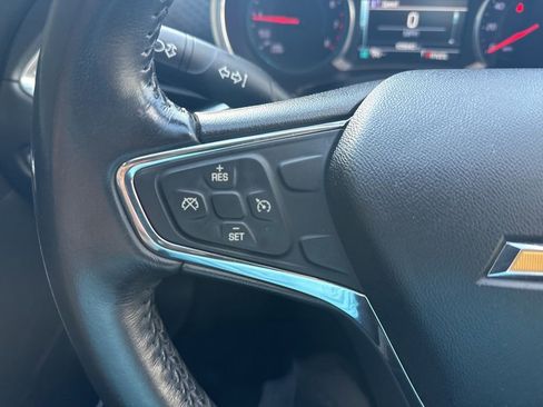 Used 2018 Chevrolet Malibu LT FWD image 18