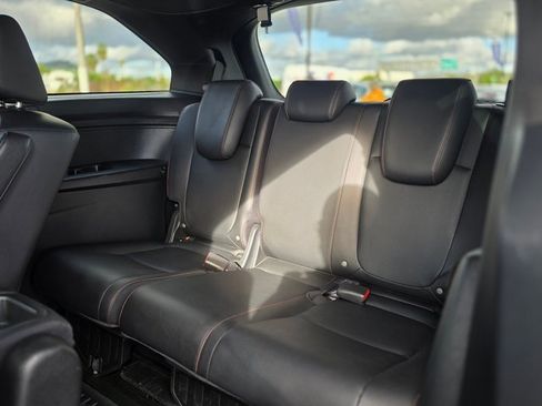 Used 2023 Honda Odyssey Sport image 16