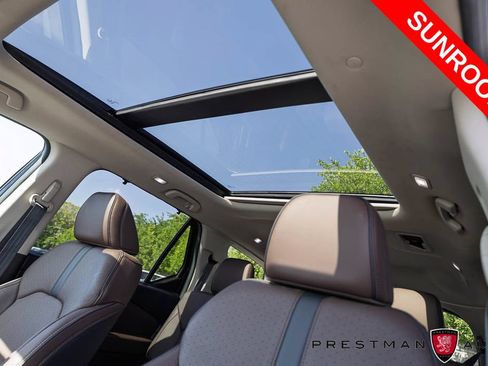 Used 2025 Honda Pilot Elite image 11