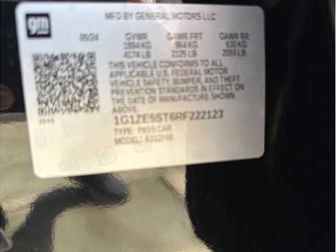 Used 2024 Chevrolet Malibu LT FWD image 18