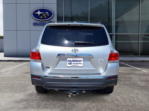 Used 2013 Toyota Highlander Limited image 5