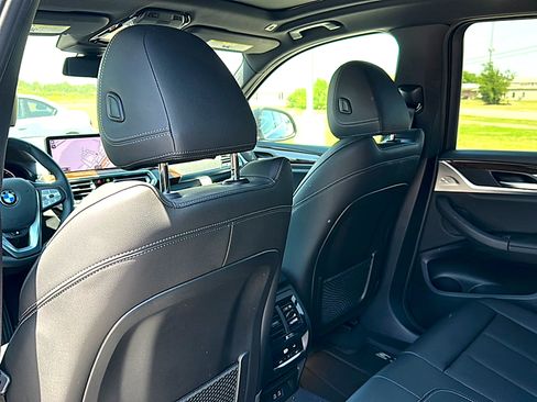 Used 2024 BMW X3 sDrive30i w/ Premium Package RWD image 18
