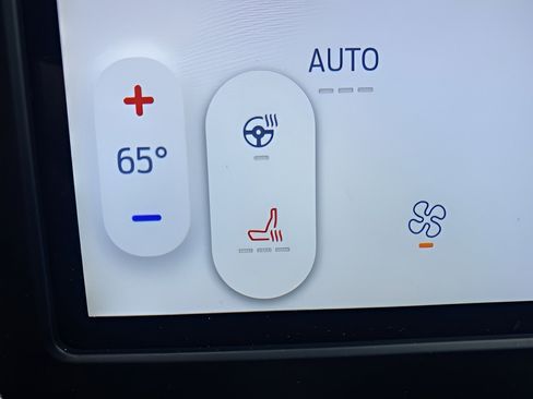 Certified 2024 Ford Edge SEL w/ Convenience Package image 22