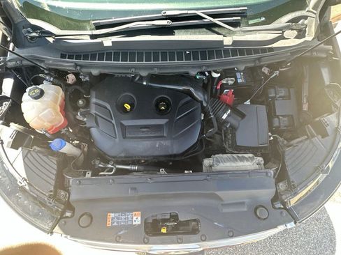 Used 2016 Ford Edge SEL w/ Equipment Group 201A AWD/4WD image 29