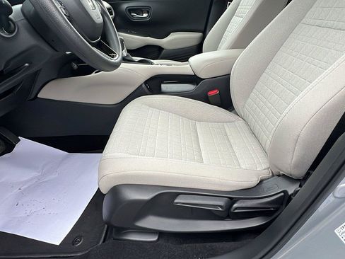 Certified 2025 Honda HR-V LX image 21