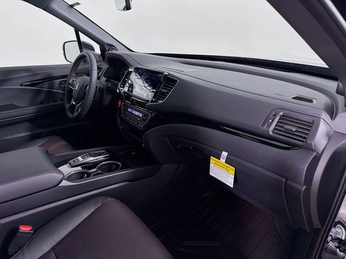 New 2026 Honda Ridgeline Black Edition image 30