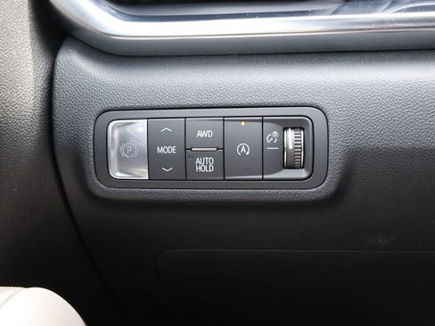 Used 2025 GMC Terrain Elevation AWD/4WD image 30