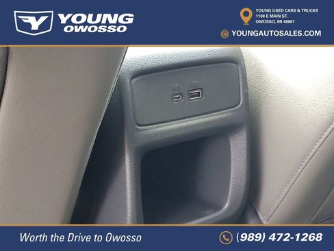 Used 2025 Chevrolet Trax ACTIV w/ Sunroof Package FWD image 29