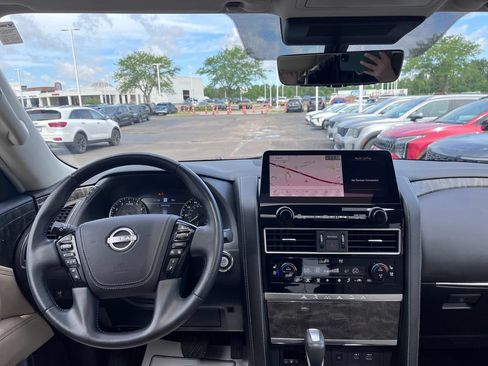 Used 2024 Nissan Armada Platinum w/ Captain's Chairs Package AWD/4WD image 23