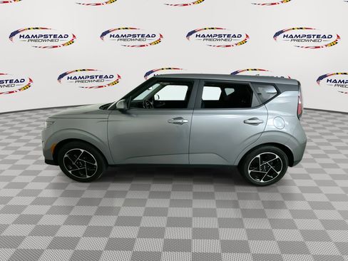 Used 2023 Kia Soul EX image 5