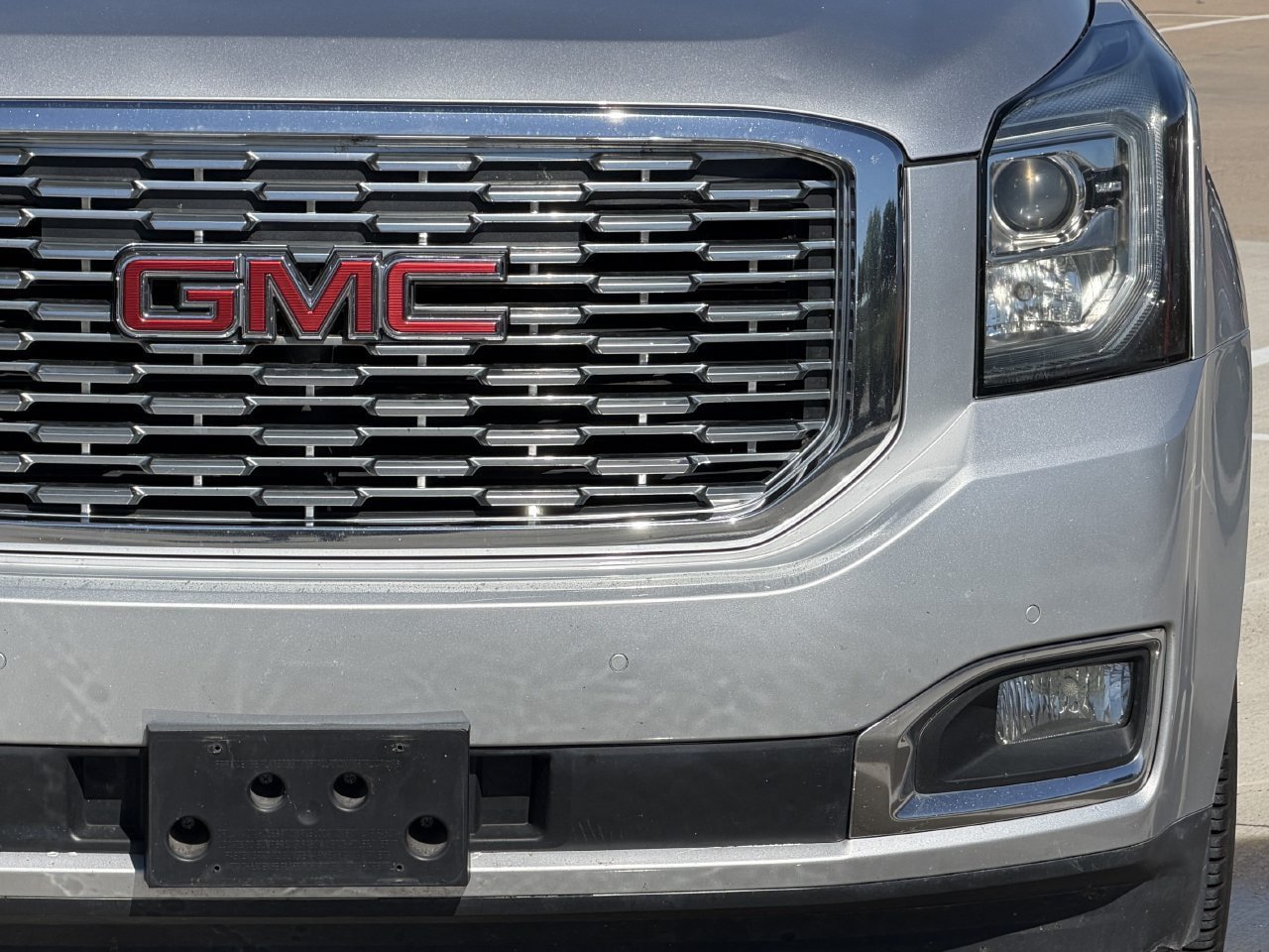 Used 2018 GMC Yukon Denali w/ Denali Ultimate Package RWD image 8