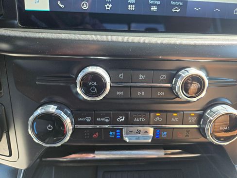 Used 2023 Ford F150 Platinum w/ Equipment Group 701A High AWD/4WD image 27