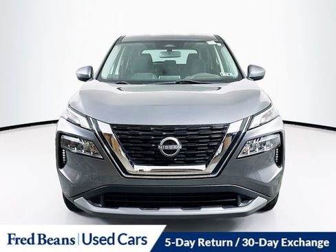 Used 2023 Nissan Rogue SV AWD/4WD image 2
