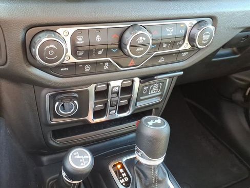 New 2025 Jeep Wrangler Sport S image 18