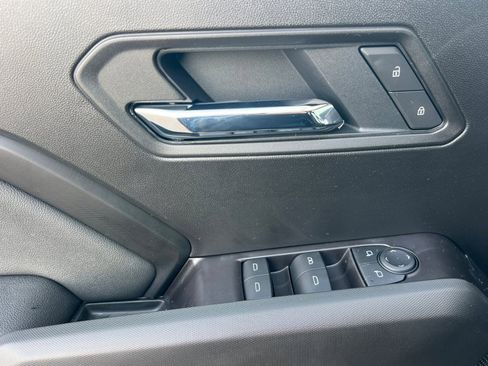 New 2026 GMC Canyon Elevation w/ Convenience Package image 8