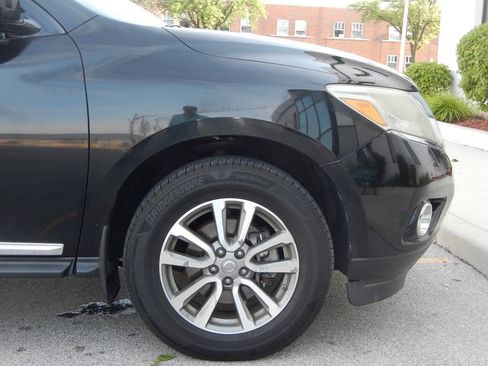 Used 2014 Nissan Pathfinder SL w/ SL Premium Package AWD/4WD image 25