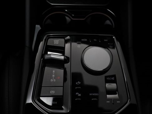 New 2026 BMW 530i xDrive image 11