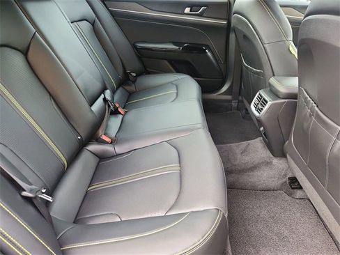 Used 2025 Kia K5 GT w/ GT1 Package image 28