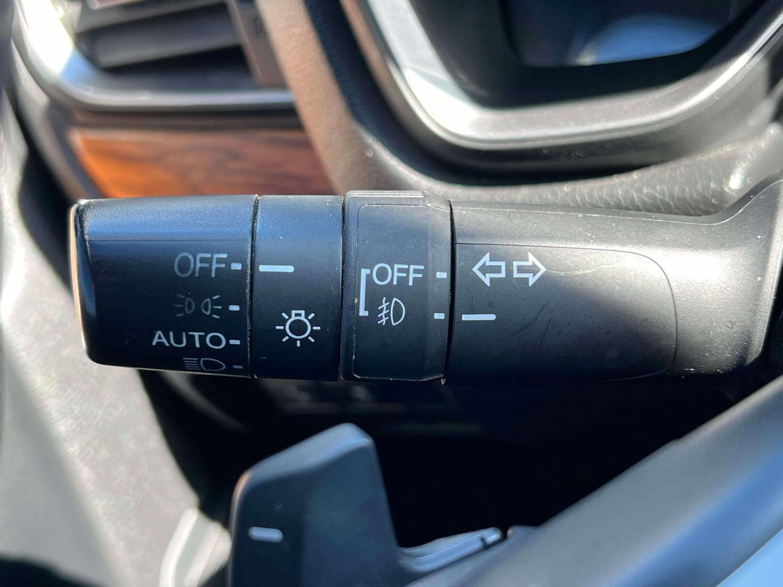 Used 2021 Honda CR-V EX-L image 9