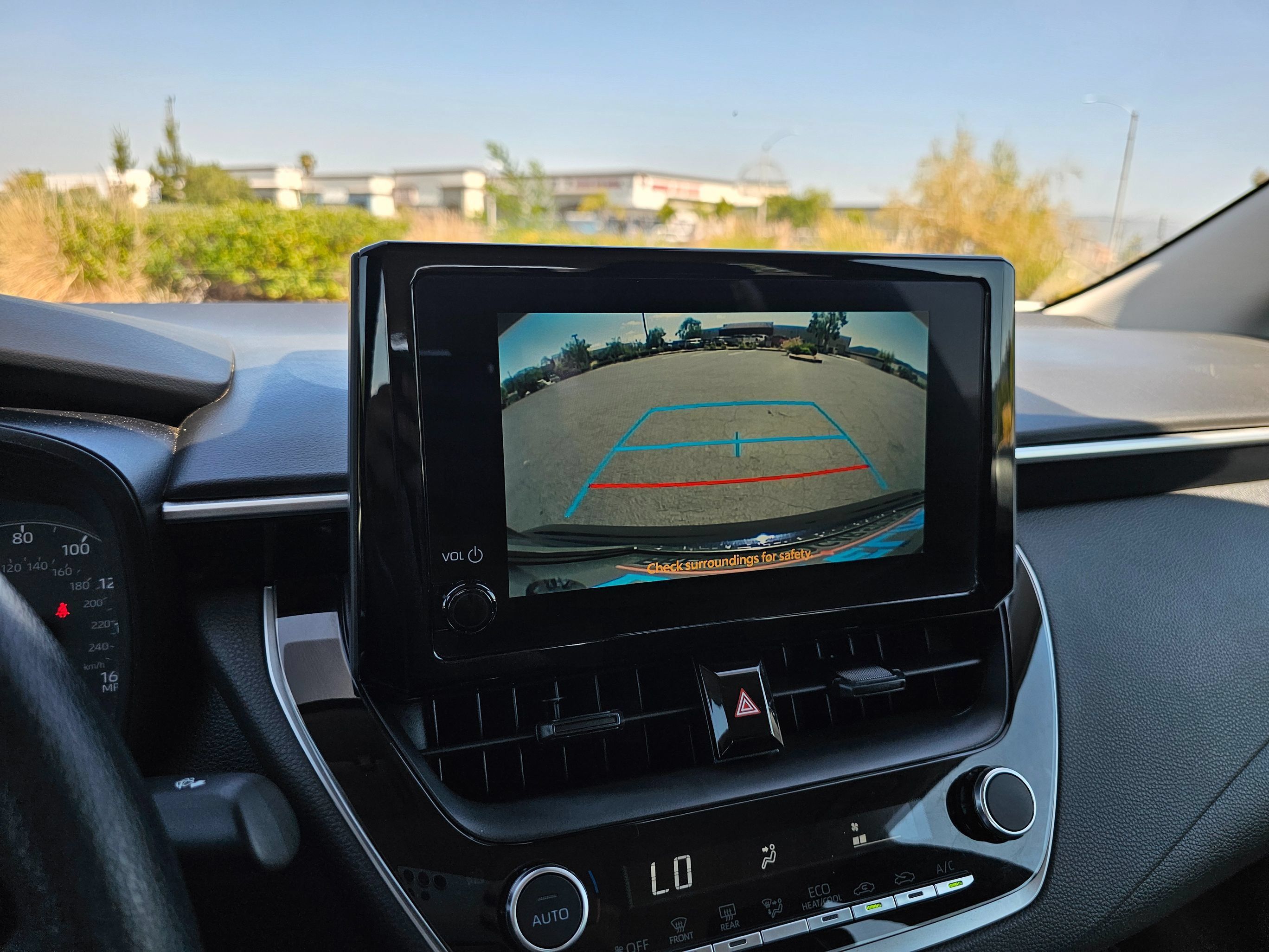 Used 2024 Toyota Corolla LE FWD image 28