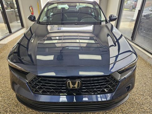 Used 2024 Honda Accord EX image 6
