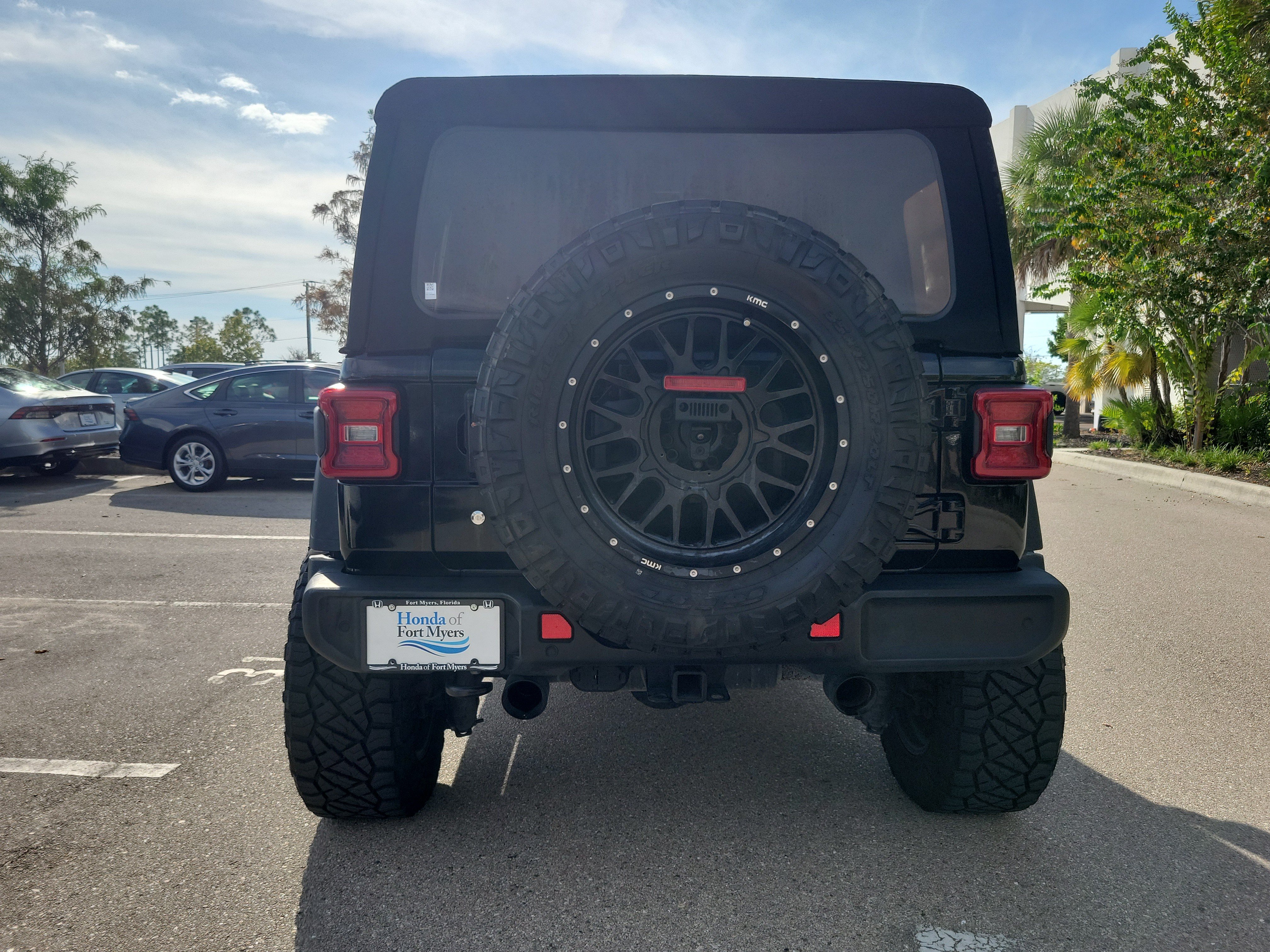 Used 2019 Jeep Wrangler Unlimited Sport S AWD/4WD image 5