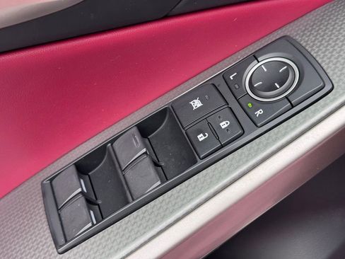 Used 2018 Lexus IS 350 F Sport image 27