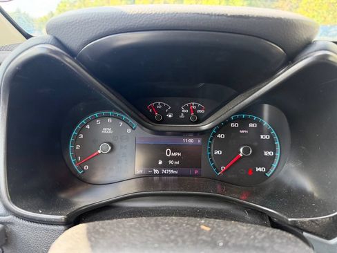 Used 2021 Chevrolet Colorado Z71 w/ Safety Package AWD/4WD image 7