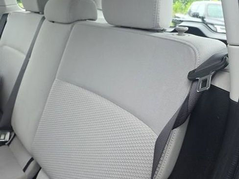 Used 2018 Subaru Forester 2.5i w/ Alloy Wheel Package AWD/4WD image 8