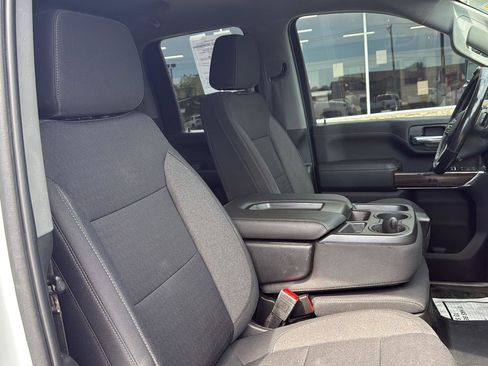 Used 2022 Chevrolet Silverado 2500 LT w/ Convenience Package AWD/4WD image 17