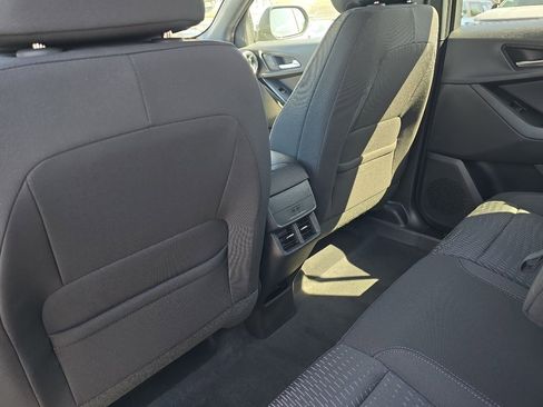 New 2026 Chevrolet Equinox LT w/ Safety and Technology Package AWD/4WD image 18