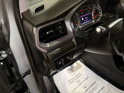 Used 2020 GMC Acadia AT4 w/ Driver Alert Package II AWD/4WD image 14